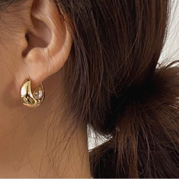 Tear Drop One Touch Earrings - Picture 3 of 3